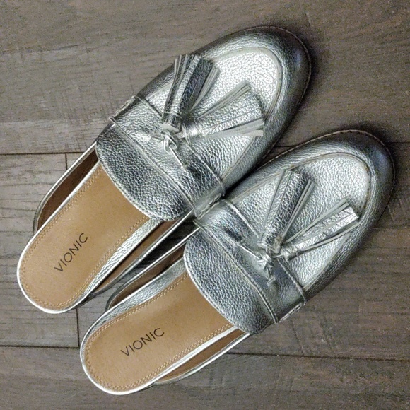 Vionic Shoes - VIONIC "Reagan" Tassel Mules